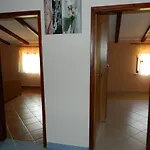 Kelly Apartman *